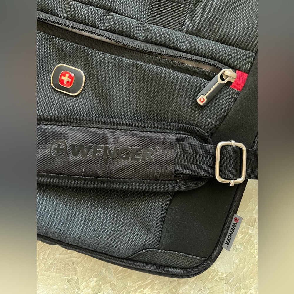 Swissgear Black 13” Laptop Bag - Picture 6 of 14